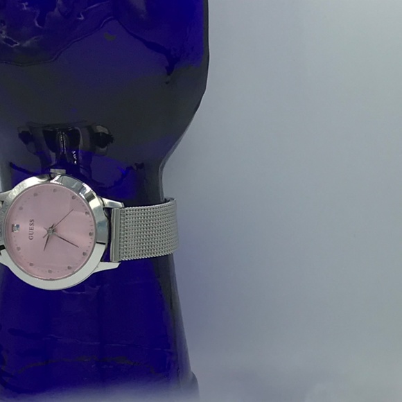 NWOT Guess Women’s Silver Tone, Pink Face Watch With Mesh Wristband - Picture 9 of 9